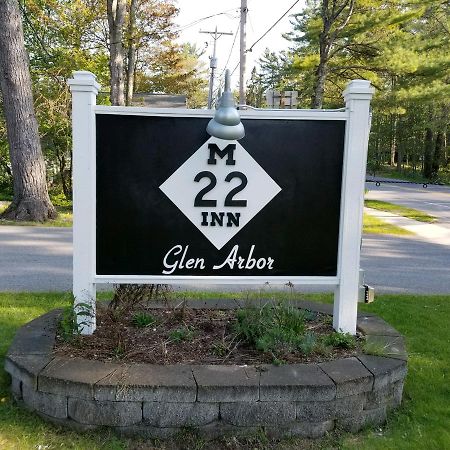 The M-22 Inn Glen Arbor Luaran gambar