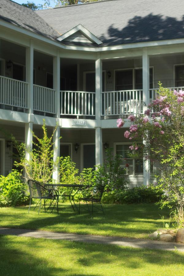The M-22 Inn Glen Arbor Luaran gambar